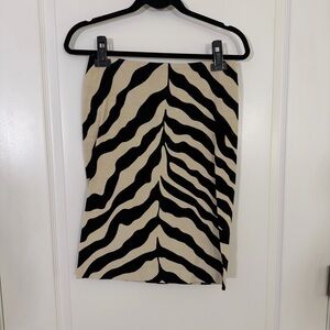 Isaac Mizrahi Black and Cream Corduroy Zebra Pencil Skirt